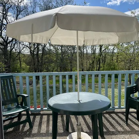 Appart Vacances 4 Pers. 1 Chambre Monflanquin